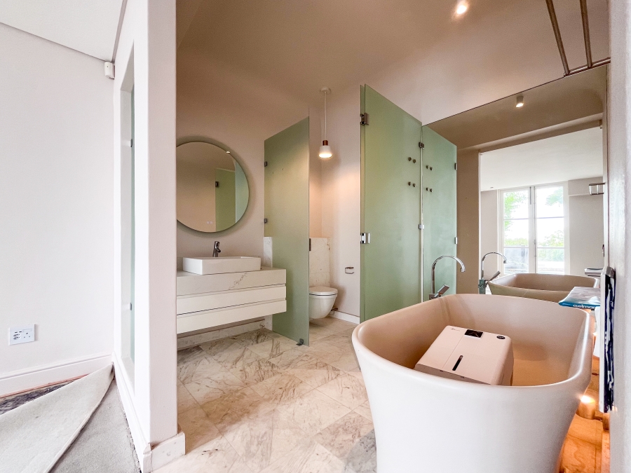 2 Bedroom Property for Sale in Fresnaye Western Cape